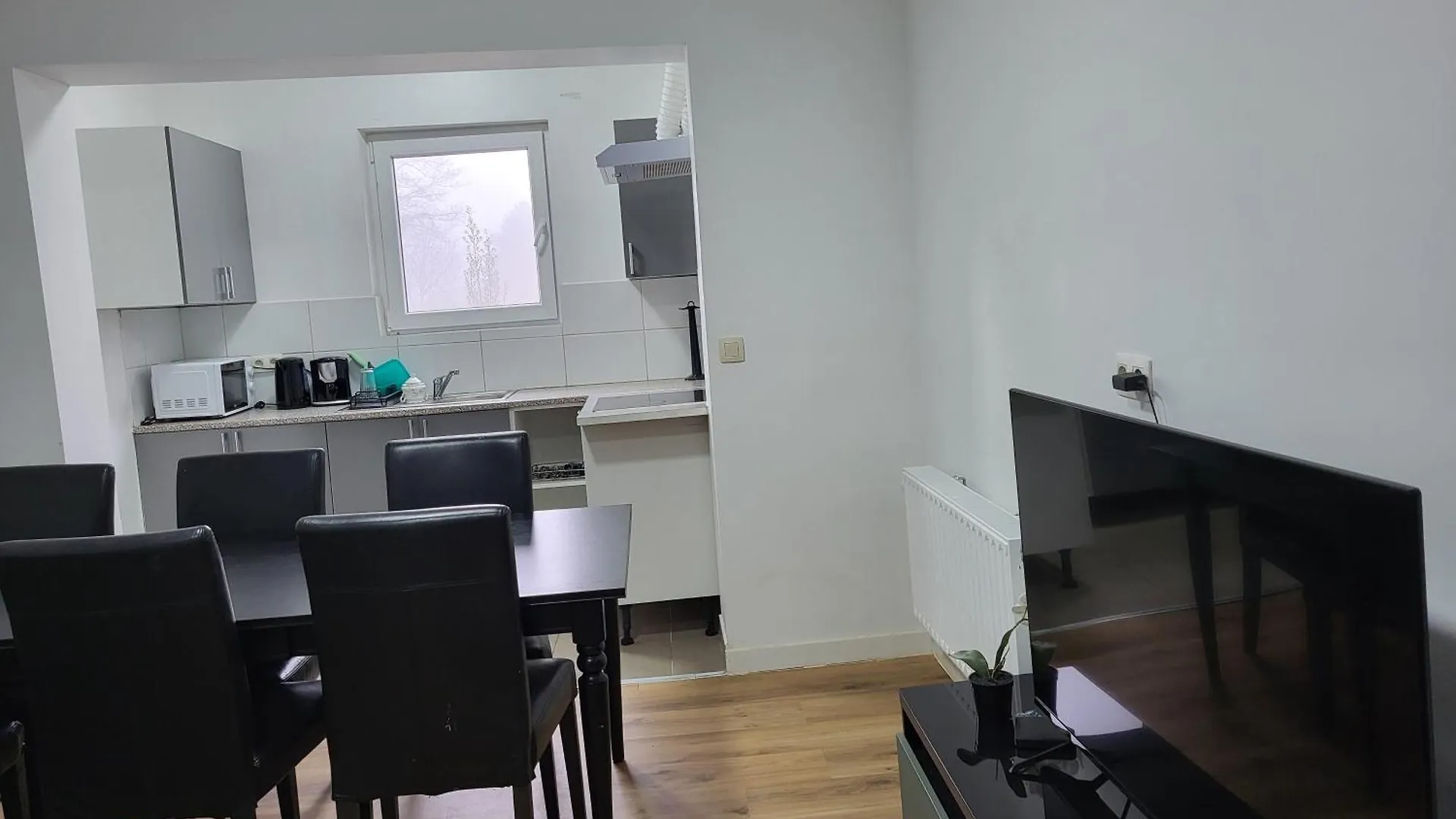 Гостевой дом La Maison De Carlos Брюссель Бельгия